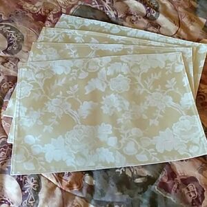 Decorative Placemats NWT